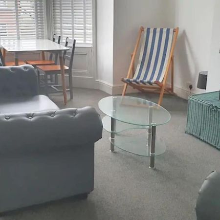 Orme View Dog Friendly Apartment Лландидно Экстерьер фото