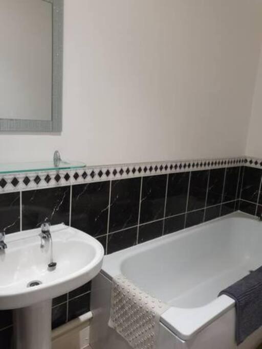 Orme View Dog Friendly Apartment Лландидно Экстерьер фото
