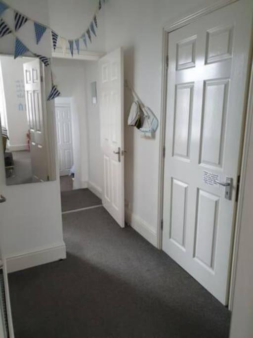 Orme View Dog Friendly Apartment Лландидно Экстерьер фото
